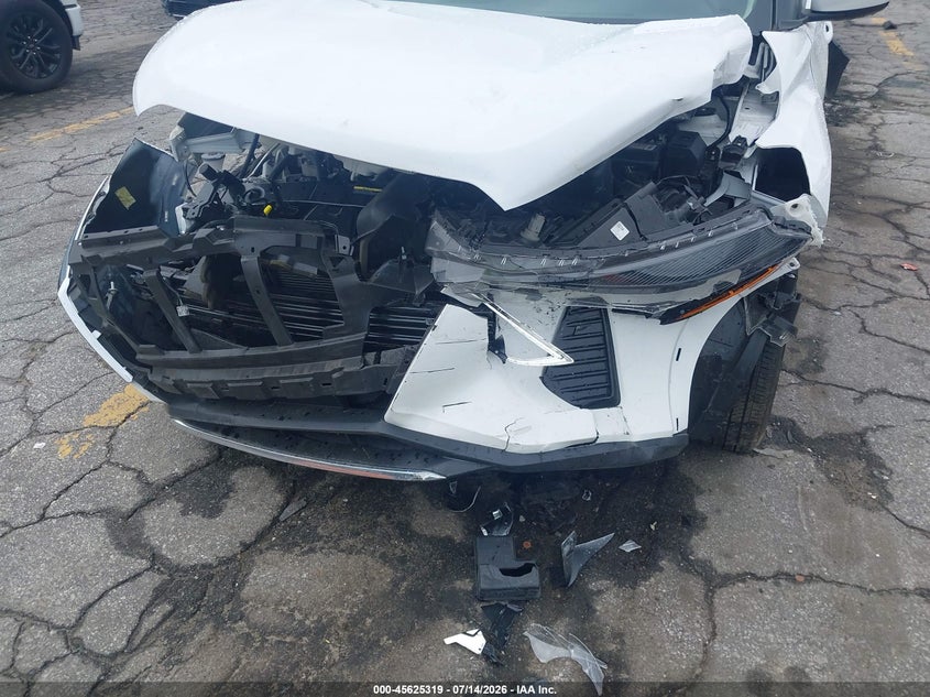 2024 NISSAN KICKS auction photo 6