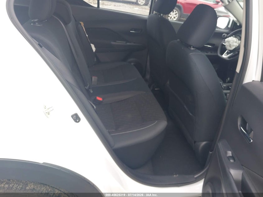 2024 NISSAN KICKS auction photo 8