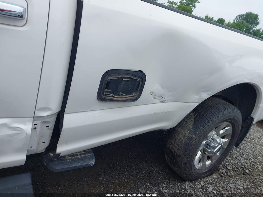 2017 Ford F-350 Lariat VIN: 1FT8W3BT5HEF38458 Lot: 45625326