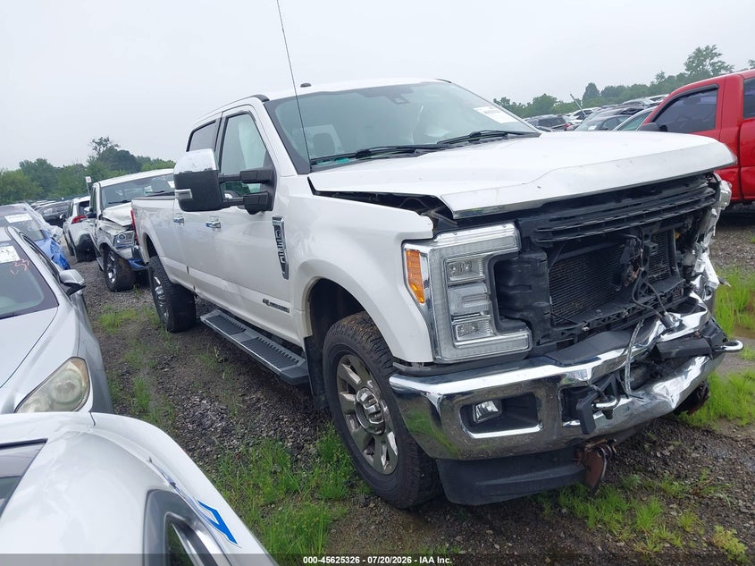 2017 FORD F-350 — zdjęcie z aukcji