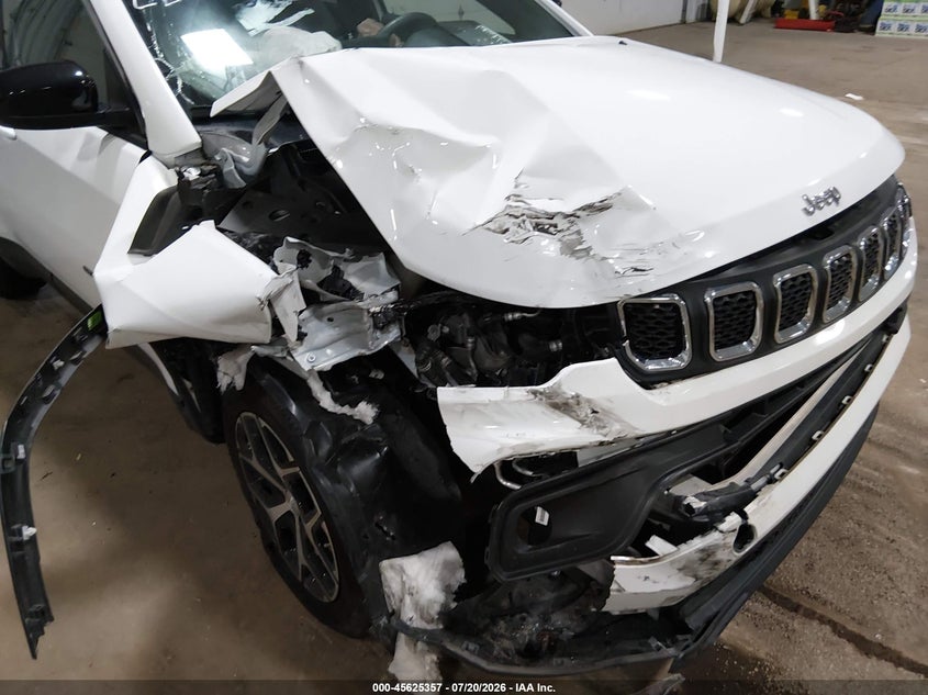 2024 Jeep Compass Latitude 4X4 VIN: 3C4NJDBN0RT606174 Lot: 45625357