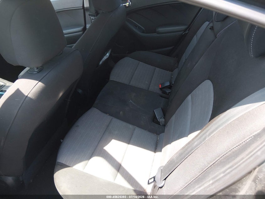 2007 Pontiac Grand Prix VIN: 2G2WP552171206203 Lot: 45625393
