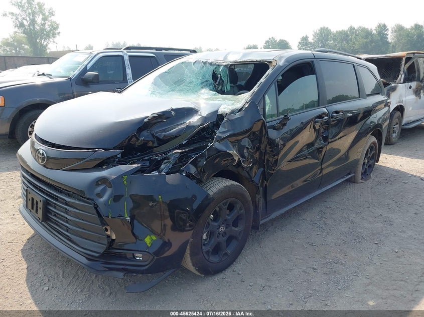 Vin: 5tdcskfc7ts255427, lot: 46123890, toyota sienna woodland edition 20262