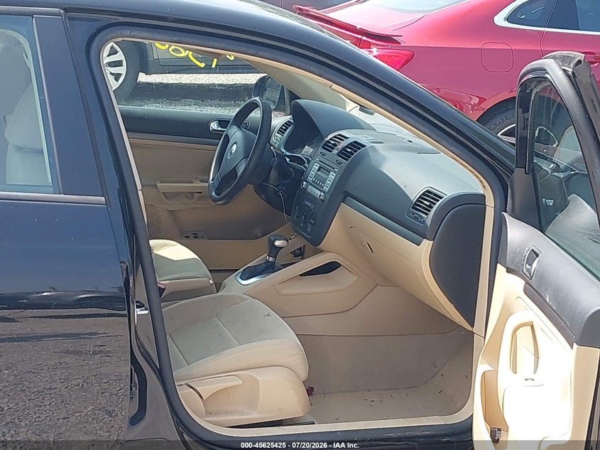 2009 VOLKSWAGEN JETTA auction photo 5