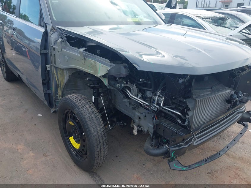 2025 Volkswagen Atlas 2.0T Se W/Technology VIN: 1V2HR2CA0SC512236 Lot: 45625444