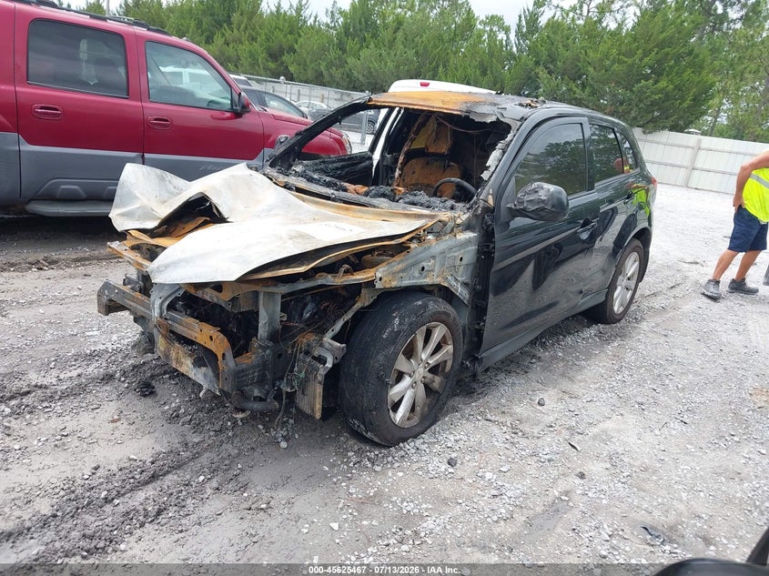 2014 MITSUBISHI OUTLANDER SPORT auction photo 2