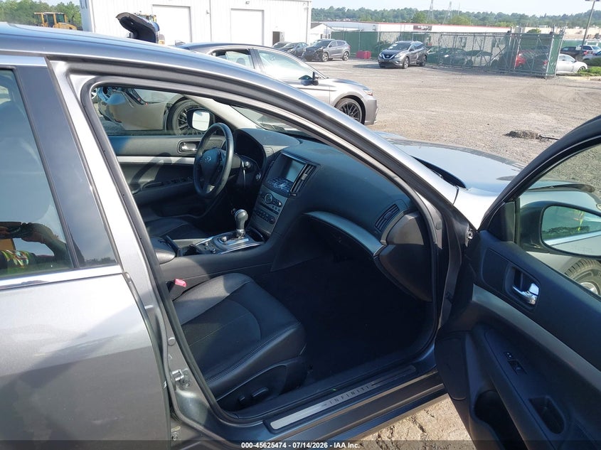 2015 INFINITI Q40 auction photo 5