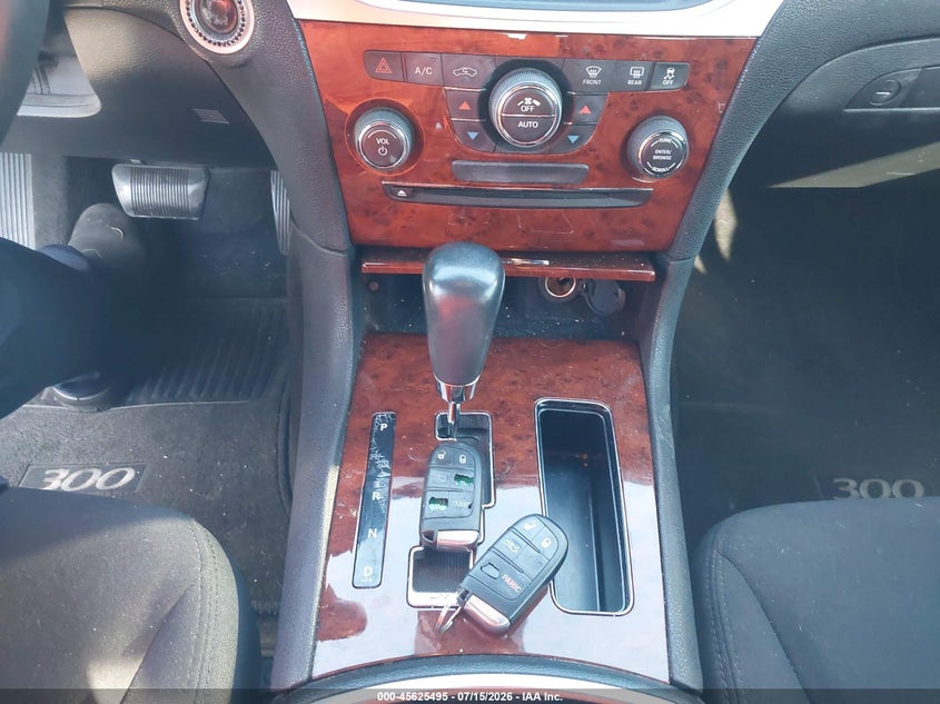 2012 Chrysler 300 VIN: 2C3CCAAG7CH113826 Lot: 45625495