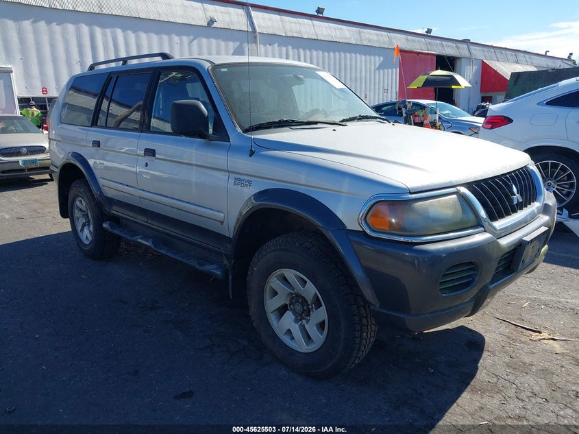 2002 MITSUBISHI MONTERO SPORT auction photo 1
