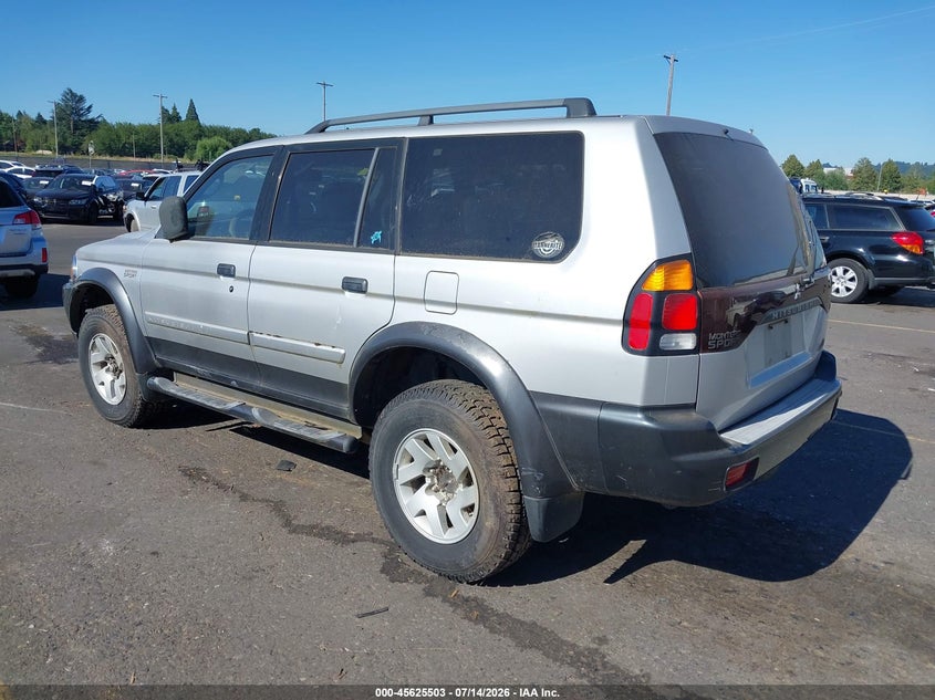 2002 MITSUBISHI MONTERO SPORT auction photo 3