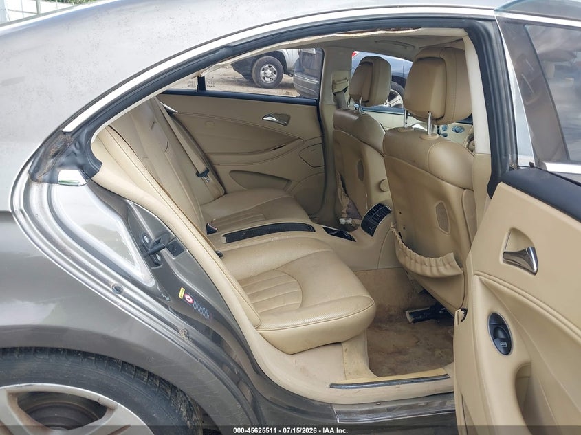 2007 MERCEDES-BENZ CLS 550 auction photo 8