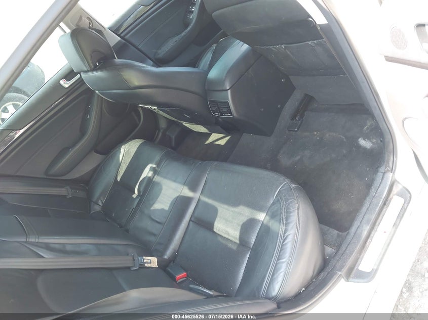 2016 Kia Cadenza Premium VIN: KNALN4D76G5211226 Lot: 45625526