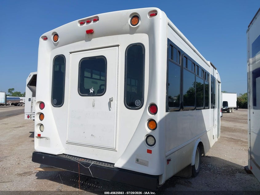 2017 Ford E-450 Cutaway VIN: 1FDFE4FS3HDC32538 Lot: 45625563