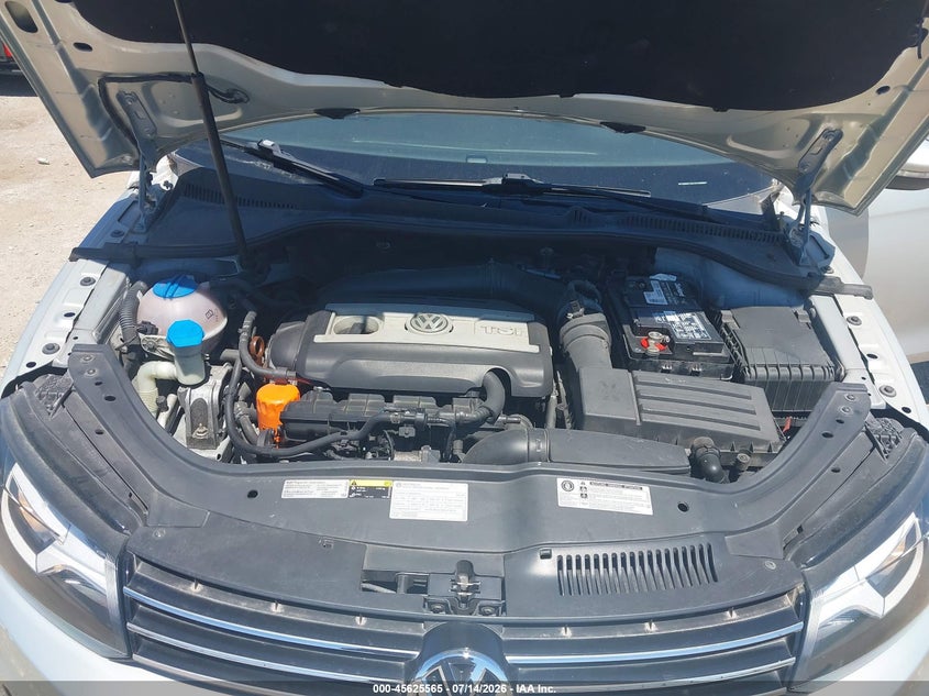 2012 Volkswagen Eos Komfort VIN: WVWBW7AH1CV008507 Lot: 45625565