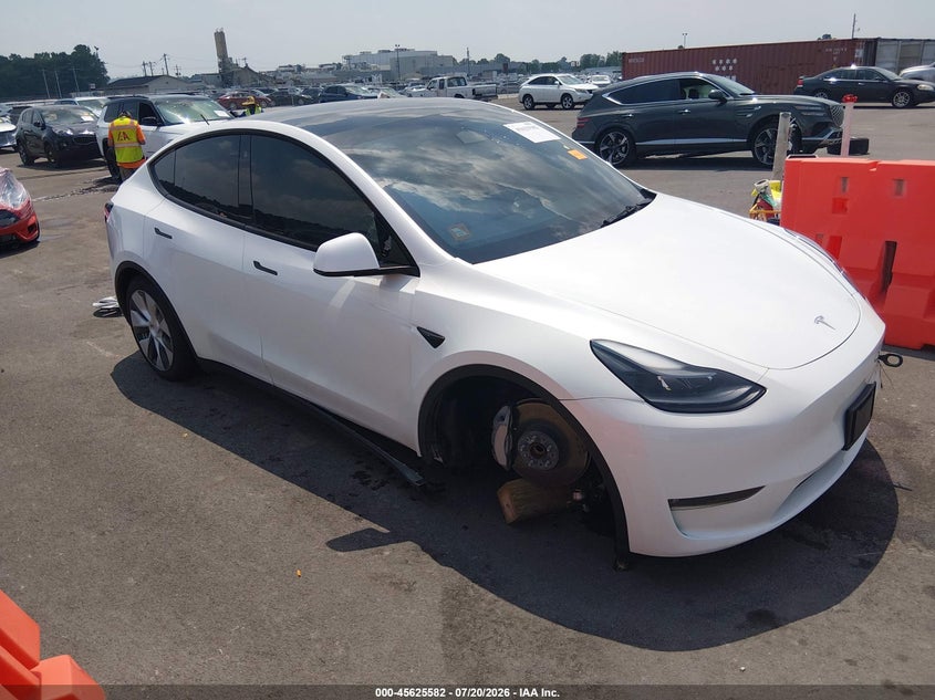 Vin: 7saygdee6pf685128, lot: 46124047, tesla model y awd/long range dual motor all-wheel drive 2023 img_1