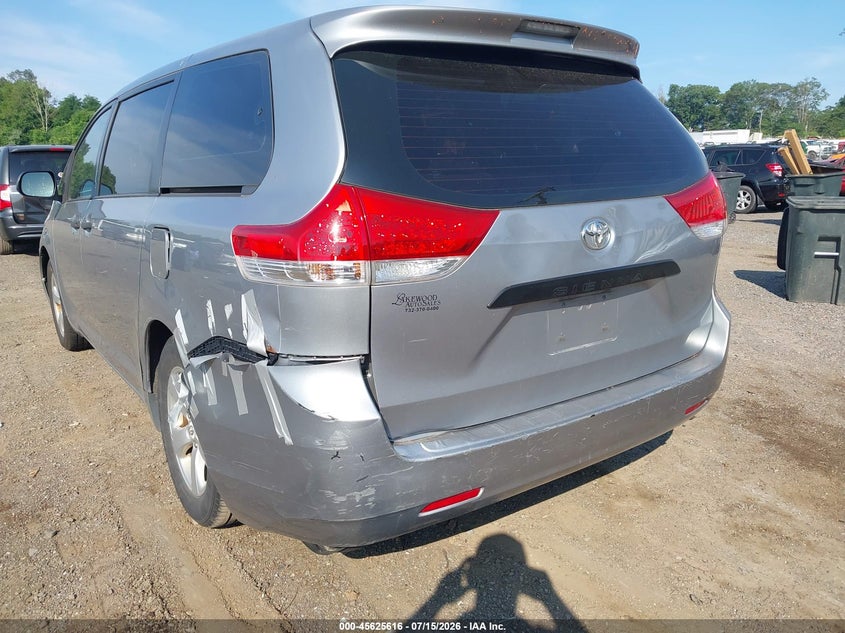 AtlanticExpress - Toyota Sienna