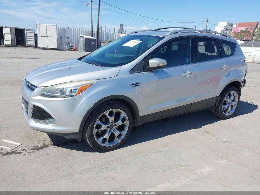 2016 FORD ESCAPE auction photo 2