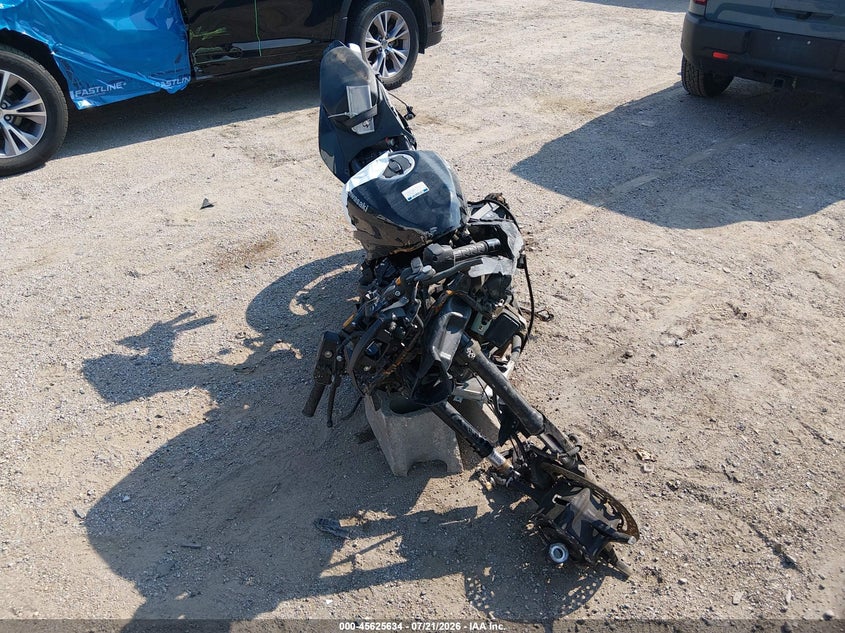 2025 KAWASAKI ZX400 auction photo 5