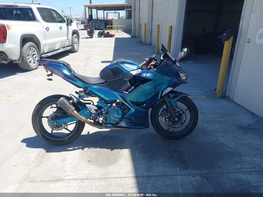 2023 Kawasaki Ex400 VIN: JKAEXKH10PDAP6375 Lot: 45625657