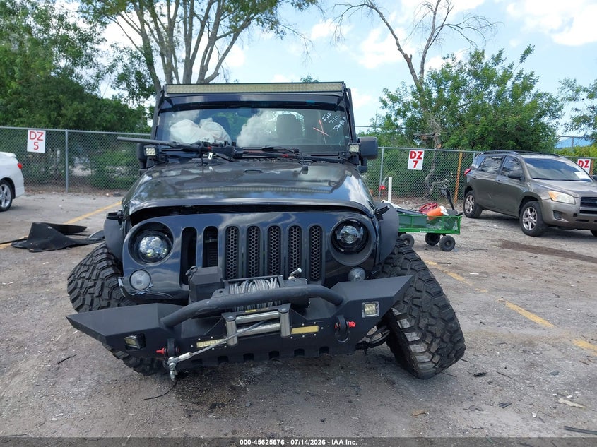 2015 Jeep Wrangler Unlimited Sahara VIN: 1C4BJWEG2FL594807 Lot: 45625676