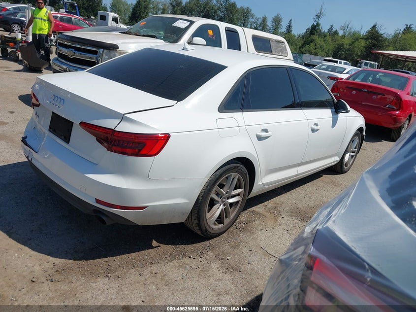 2017 AUDI A4 auction photo 4