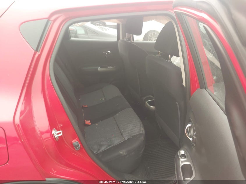 2015 Nissan Juke S VIN: JN8AF5MV6FT558565 Lot: 45625718