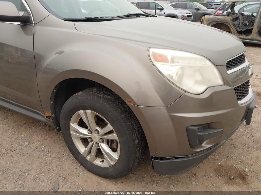 2011 CHEVROLET EQUINOX auction photo 6