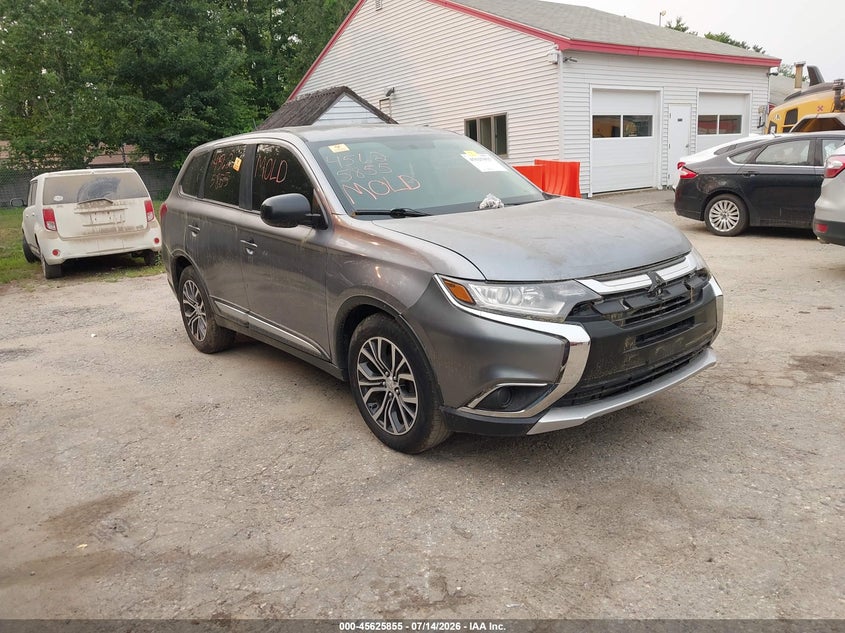 2016 MITSUBISHI OUTLANDER ES