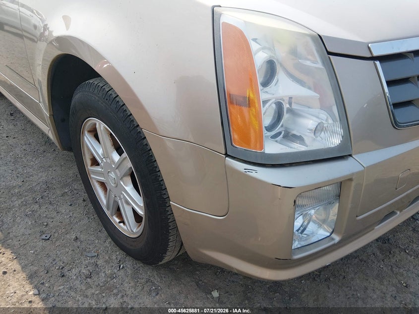 2005 CADILLAC SRX auction photo 6