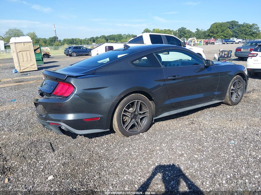 2020 FORD MUSTANG auction photo 4