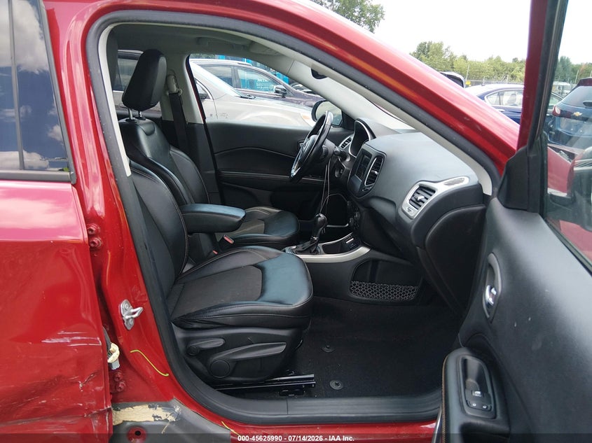 2020 JEEP COMPASS auction photo 5