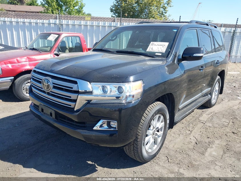 Vin: jtmcy7aj6k4083323, lot: 46124475, toyota land cruiser v8 20192