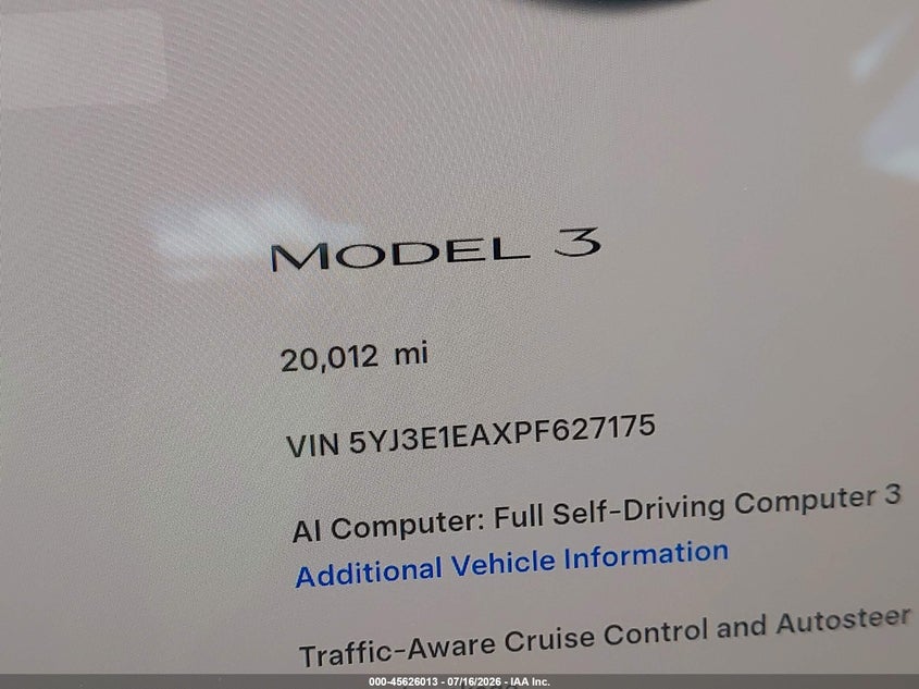 TESLA MODEL 3 - zdjęcie 15