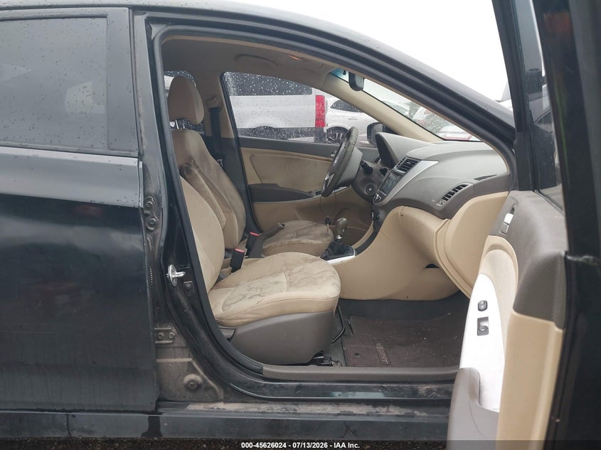 AtlanticExpress - Hyundai Accent