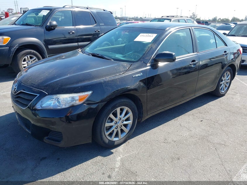 2010 TOYOTA CAMRY HYBRID auction photo 2