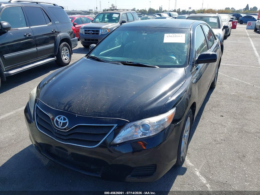 2010 TOYOTA CAMRY HYBRID auction photo 6
