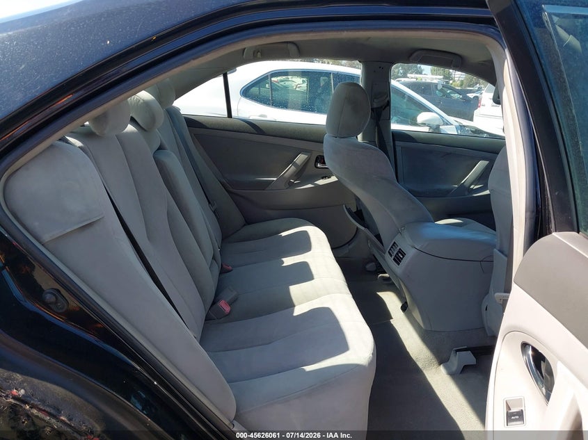 2010 TOYOTA CAMRY HYBRID auction photo 8