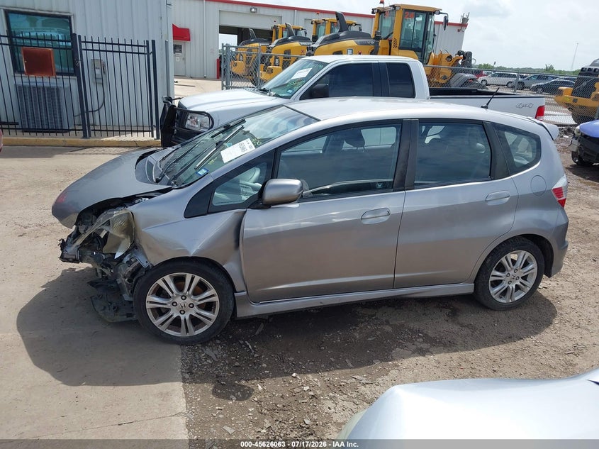 2010 Honda Fit Sport VIN: JHMGE8H46AS007755 Lot: 45626063