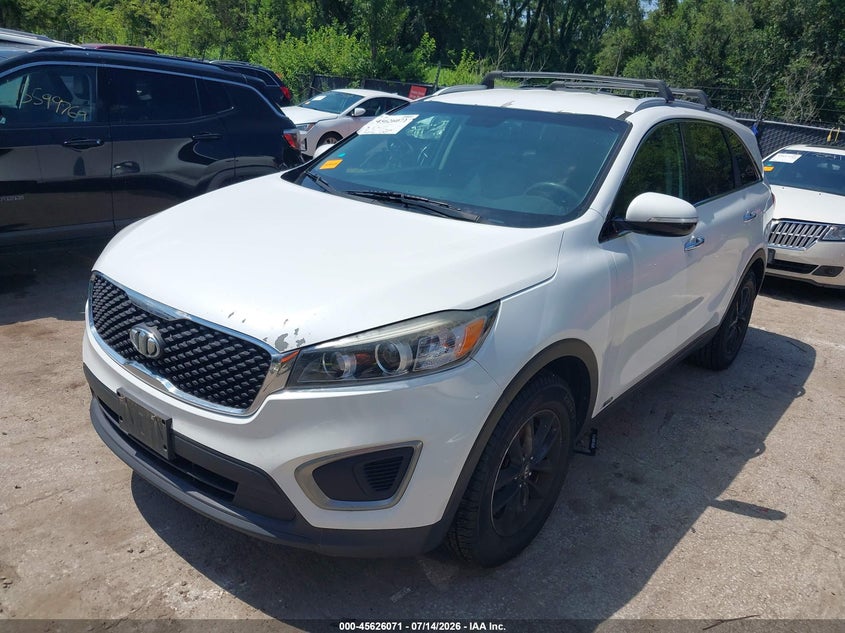 2016 Kia Sorento, Rear, IAAI, VIN 5XYPGDA34GG109818 — photo 2