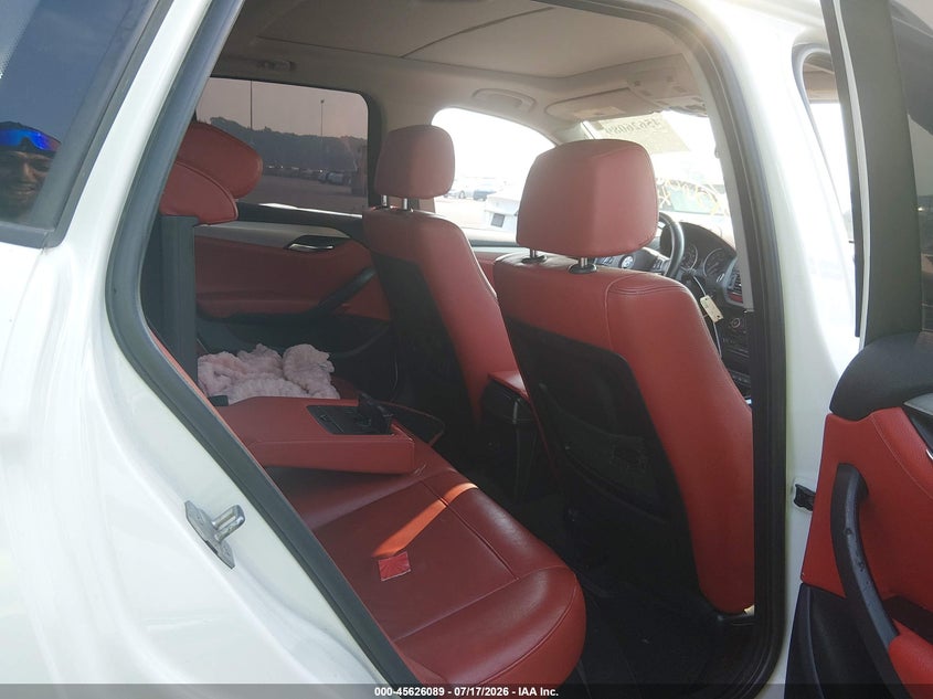 BMW X1 2015 VIN WBAVL1C58FVY32172
