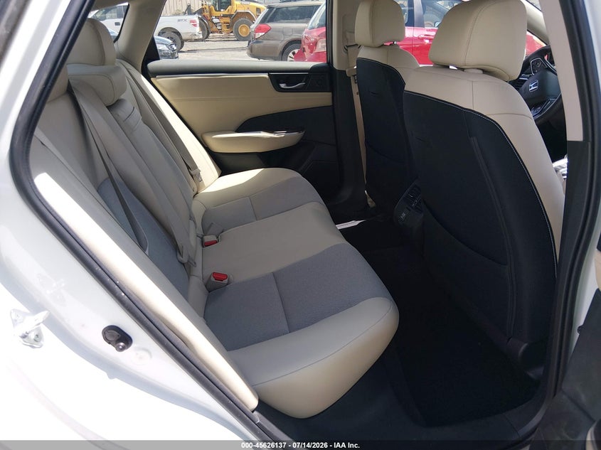 2019 Honda Clarity Plug-In Hybrid VIN: JHMZC5F10KC003976 Lot: 45626137