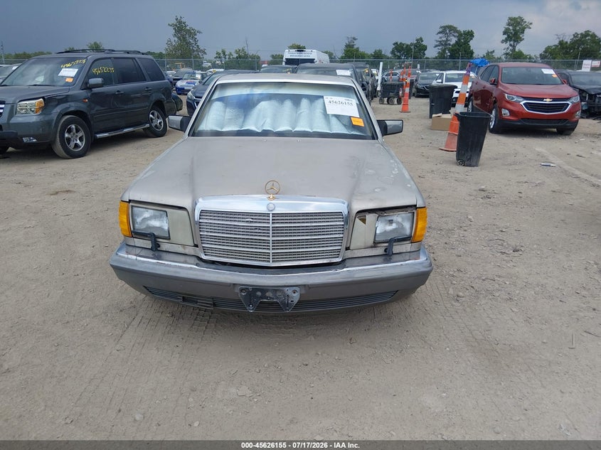 MERCEDES-BENZ 560 1989 VIN WDBCA39E7KA459063