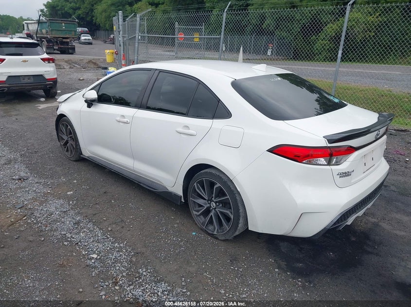 2020 TOYOTA COROLLA auction photo 3