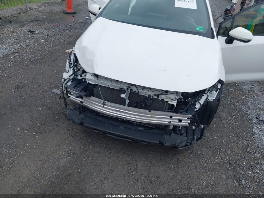2020 TOYOTA COROLLA auction photo 6