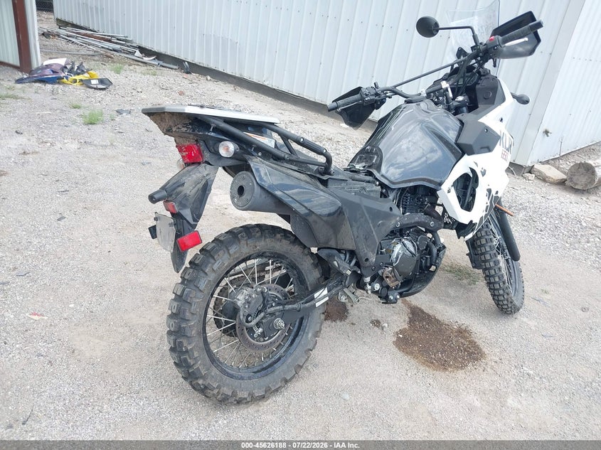 2024 KAWASAKI KL650 auction photo 4