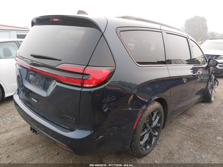 2023 CHRYSLER PACIFICA auction photo 4