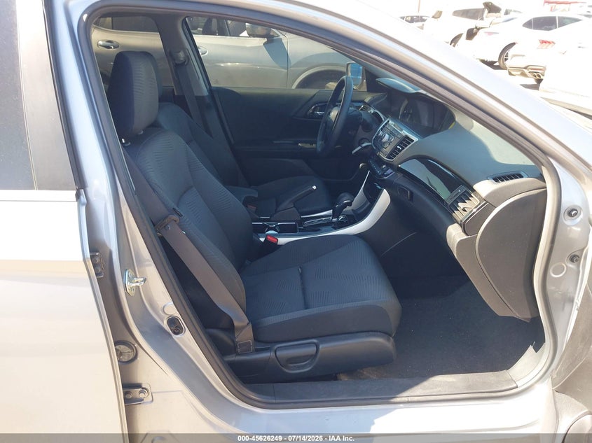 2016 HONDA ACCORD auction photo 5