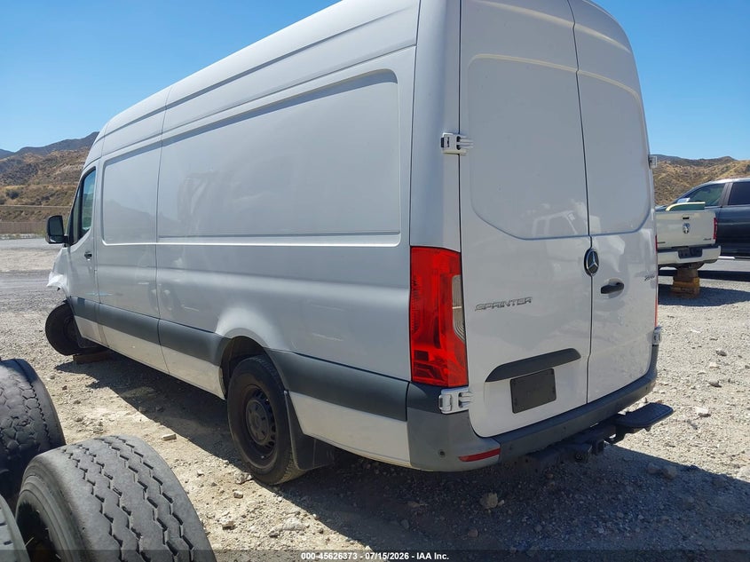 2022 MERCEDES-BENZ SPRINTER 2500 auction photo 3