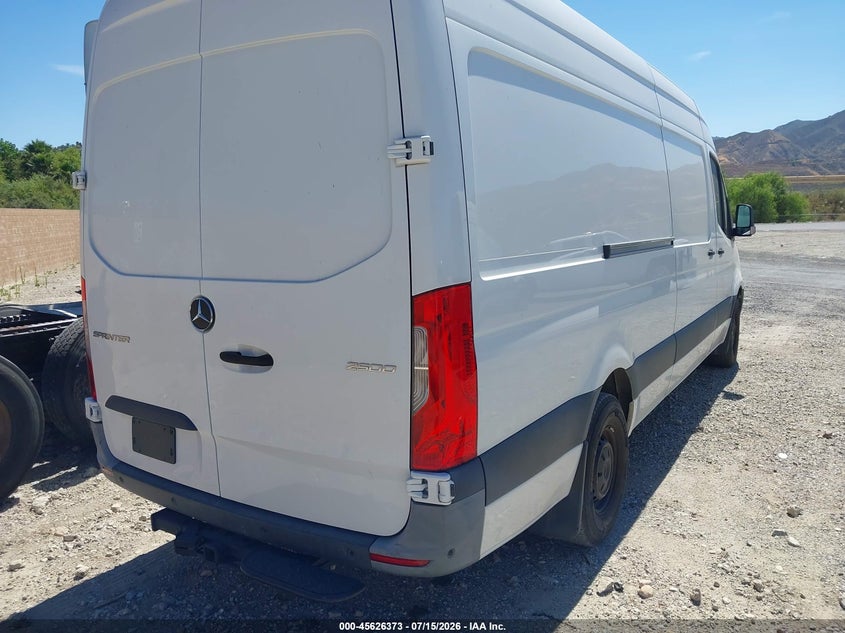 2022 MERCEDES-BENZ SPRINTER 2500 auction photo 4