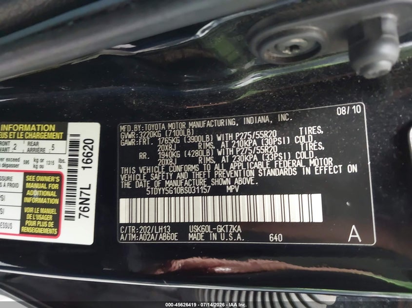 2011 Toyota Sequoia Platinum 5.7L V8 VIN: 5TDYY5G10BS031157 Lot: 45626419